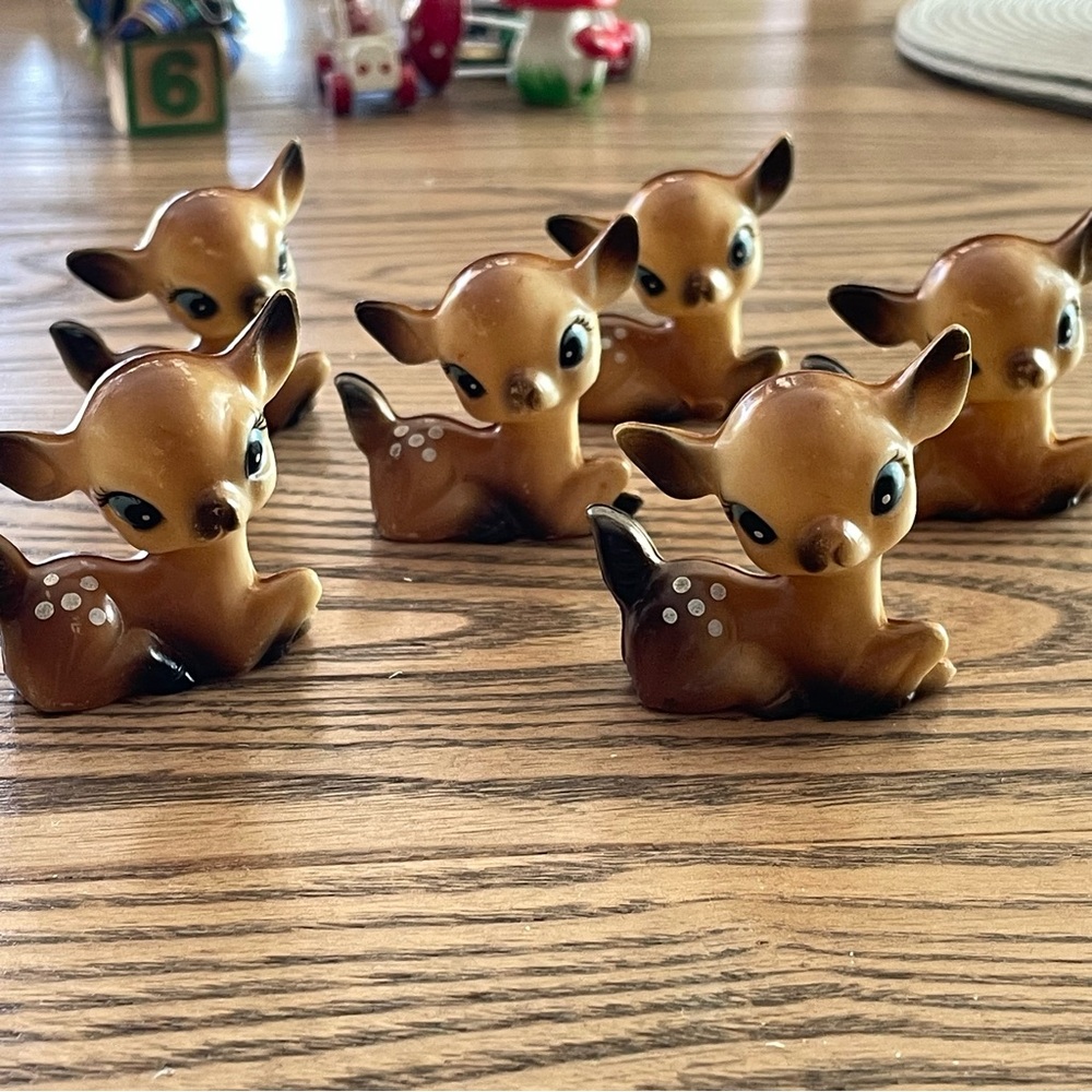 Vintage Celluloid Plastic Reindeer x6‎ Hard Plastic Made in Hong Kong